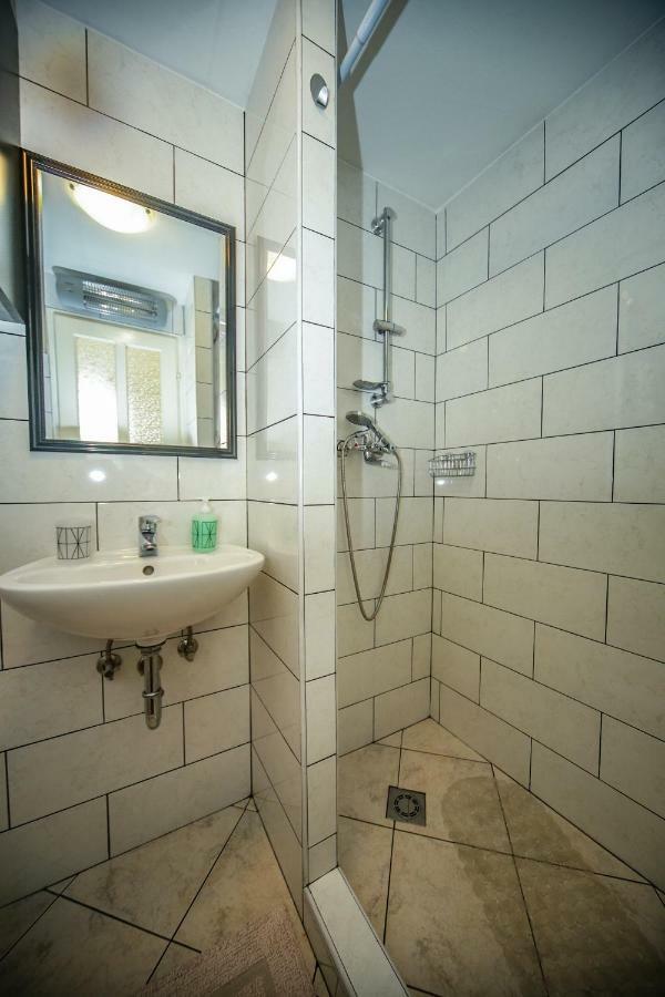 Apartman Ana Lovran Zewnętrze zdjęcie